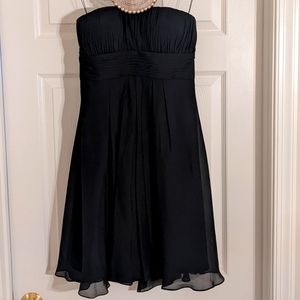 Aidan Mattox black cocktail dress in size 6